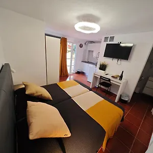  Aparthotel La Concha