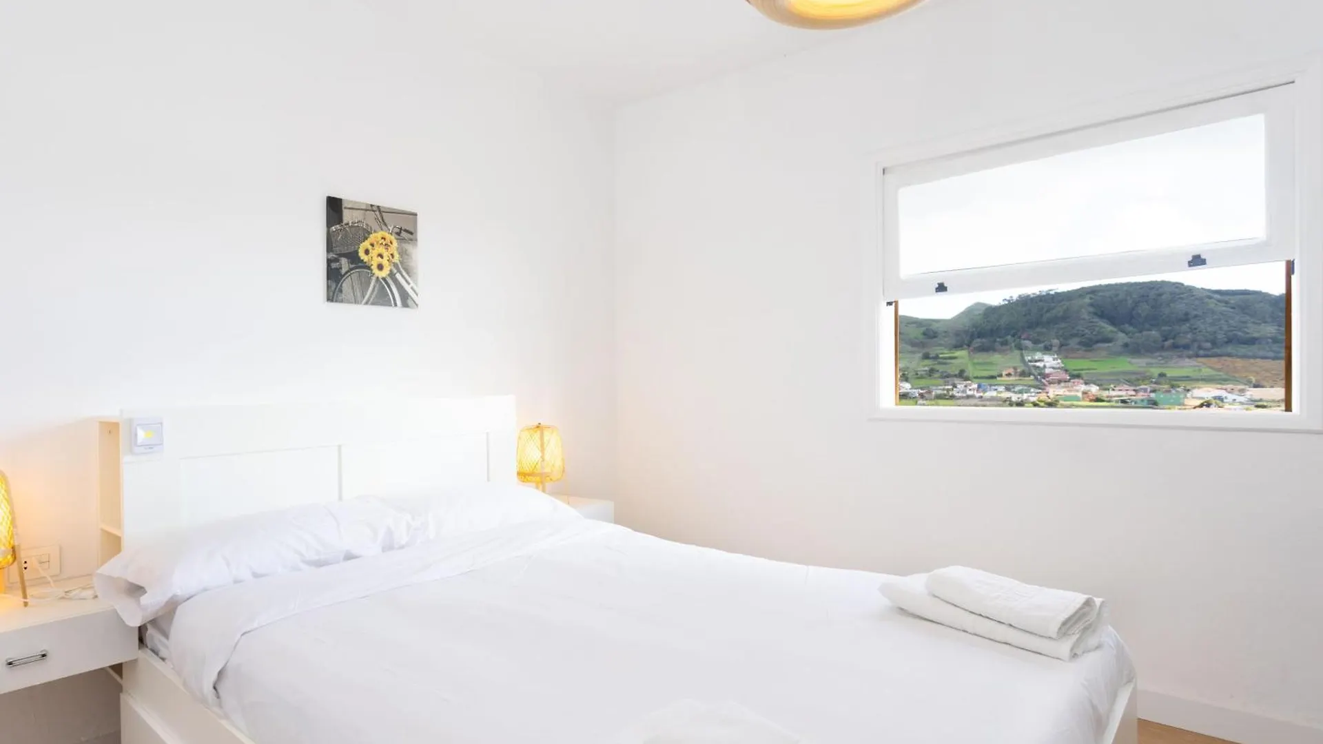 Live Tata Casa Con Jardin Y Vistas Villa La Laguna  Spain