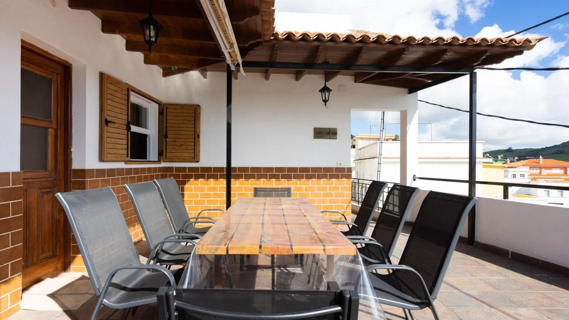 Live Tata Casa Con Jardin Y Vistas Villa La Laguna   La Laguna (Tenerife)